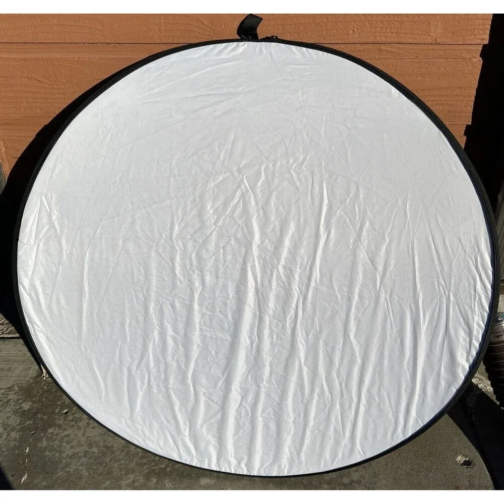 Fotodiox Pro Collapsible Background- 42”Round-Silver-gold-white-black w/16” tote